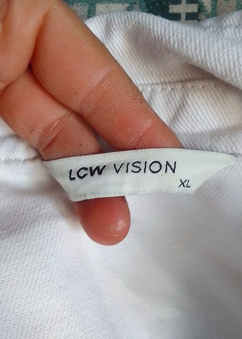 Beyaz Düğmeli kadın kot ceket - Görsel 2