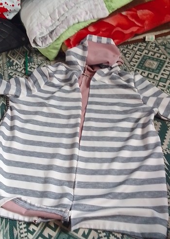 Çok Renkli Gri Çizgili Bebek Taşıma Slingi - Görsel 2