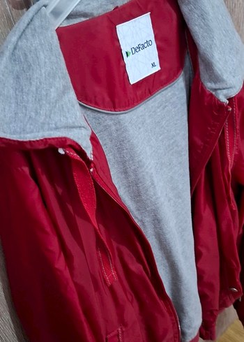 DeFacto Gri Kırmızı Fermuarlı yağmurluk - Görsel 4