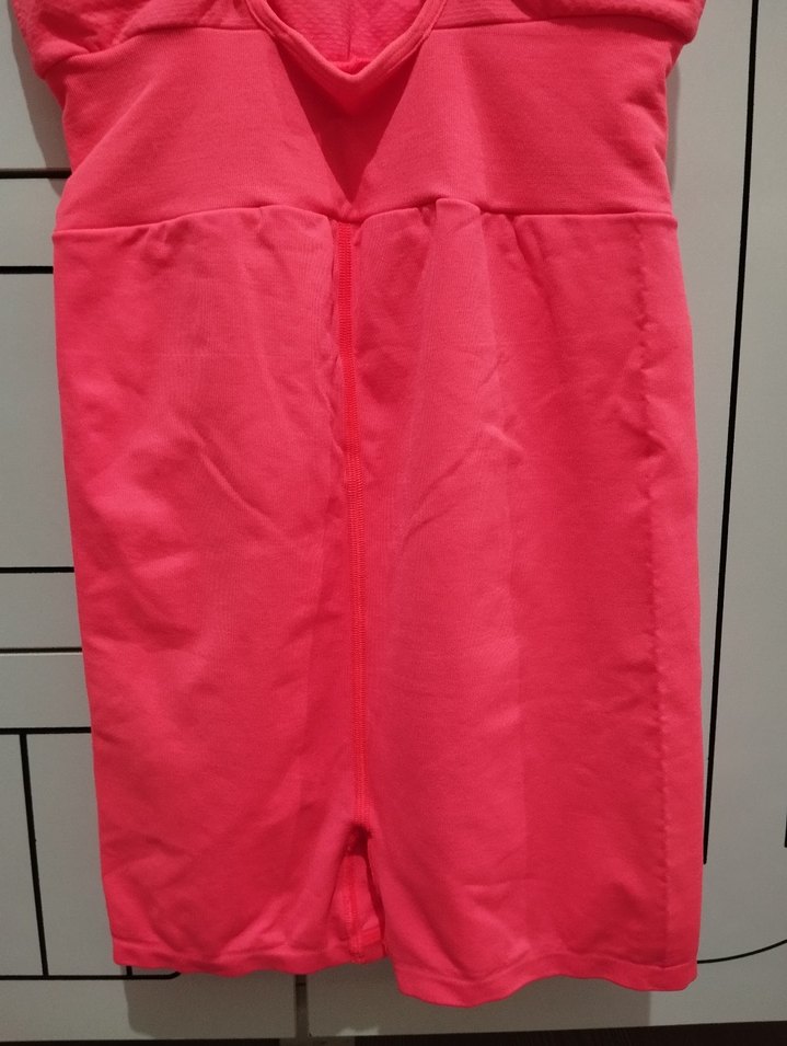 Truncu Sporcu Şort Tulum - Görsel 4