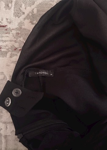 Siyah Kadın Askılı Kısa Tulum - Görsel 4