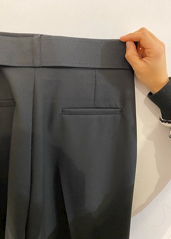 Siyah Midi Kumaş Pantolon, Kemerli, Regular Fit - Görsel 3