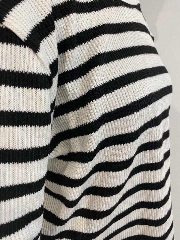 Kadın Siyah-Beyaz Çizgili Uzun Kollu Triko - Görsel 2