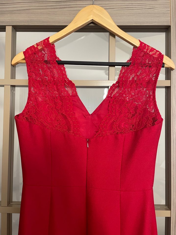 İPEKYOL Kırmızı V Yaka Uzun Abiye Elbise - Görsel 3
