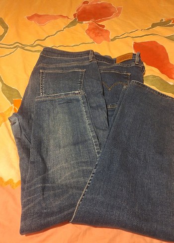 Levis İki Adet Pantolon