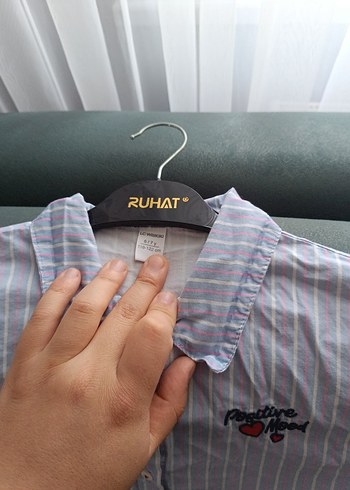 Kız Çocuk Gri Düğmeli Uzun Kollu Bluz - Görsel 2