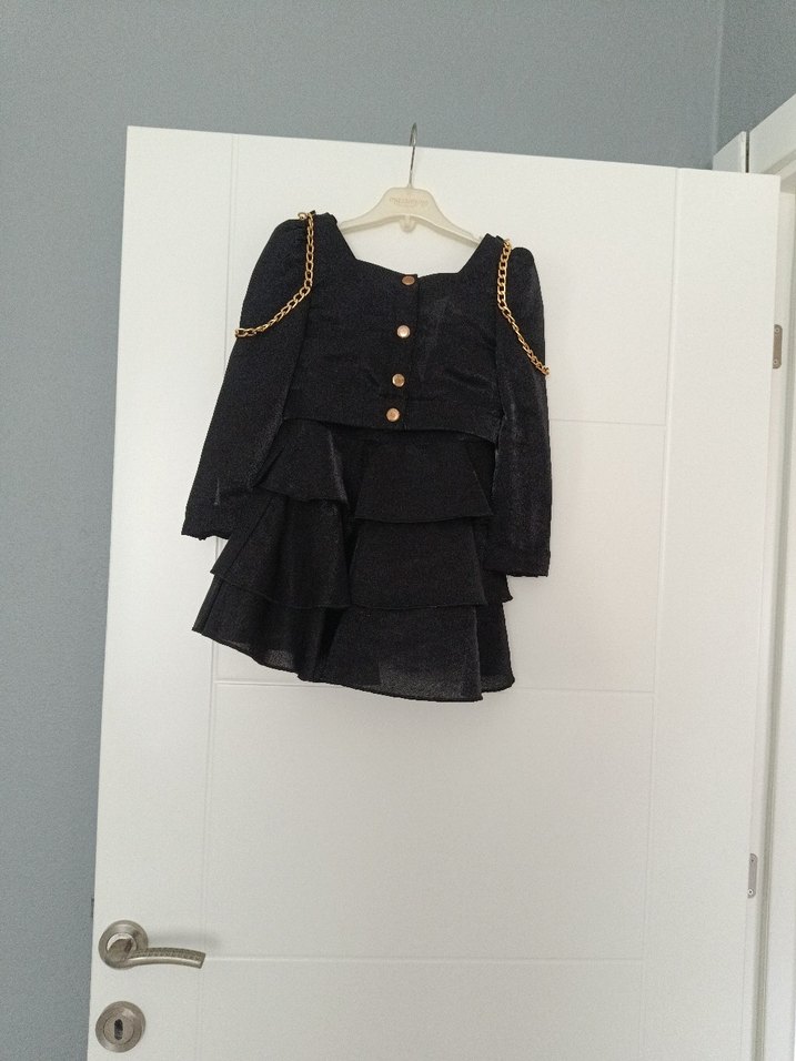 Zincir Detaylı Siyah Gotik Kız Elbisesi - Görsel 4