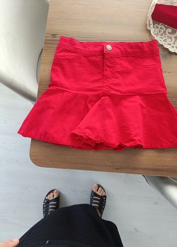 Kız Çocuk Kırmızı Volanlı Etek - Görsel 2