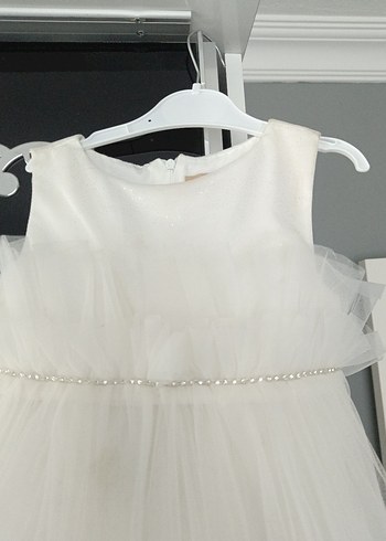 Beyaz Askılı Fırfırlı Kız Çocuk Elbise - Görsel 2