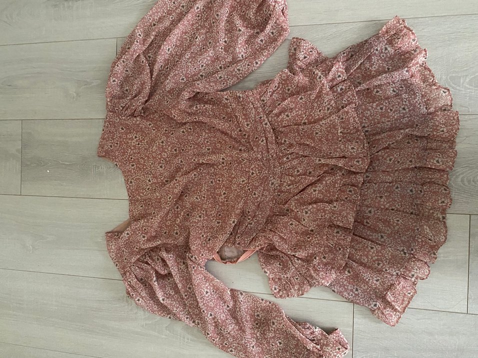 Pembe elbise - Görsel 2