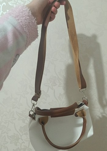 Minimalist Beyaz Deri Kadın Çanta - Görsel 3