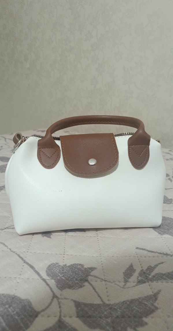 Minimalist Beyaz Deri Kadın Çanta - Görsel 2