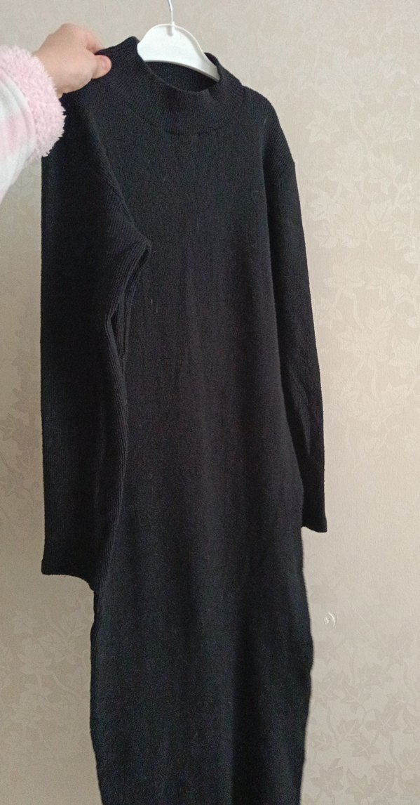 Uzun Siyah Örgü Kadın Elbise - Görsel 3