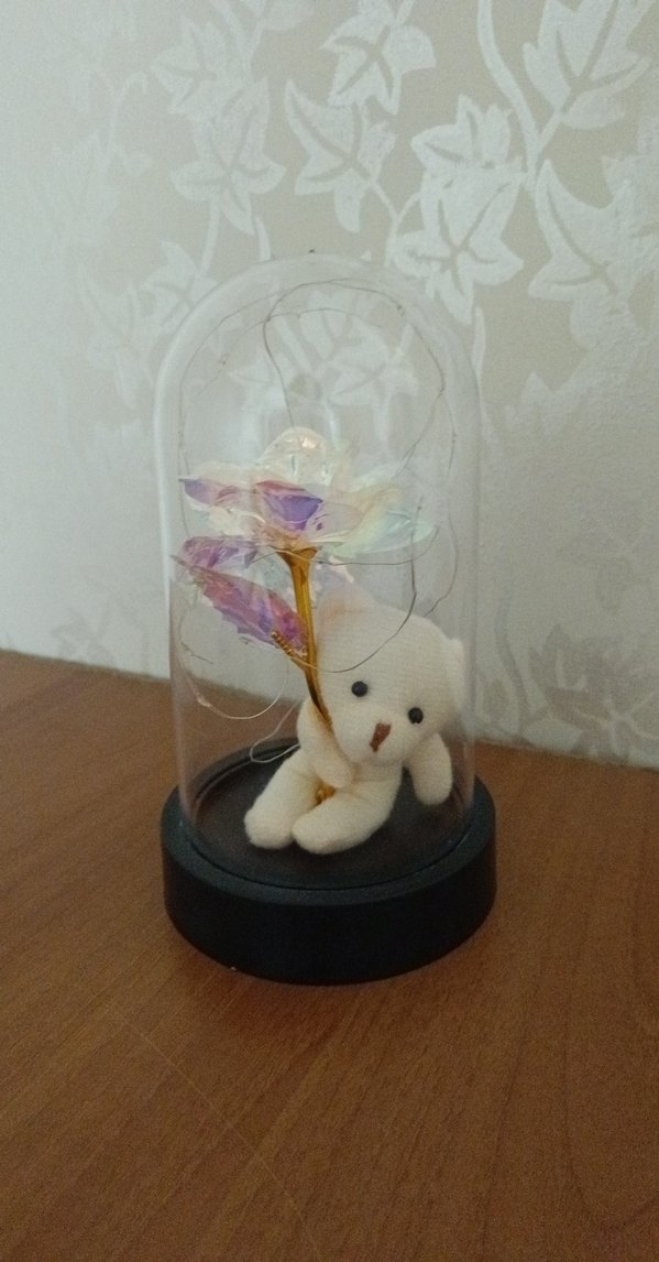 Cam Fanus İçinde Ayıcık ve Renkli Çiçek - Görsel 2