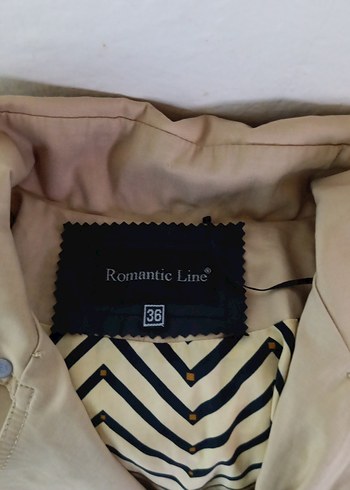 Düğmeli Bej Midi Trençkot - Görsel 2