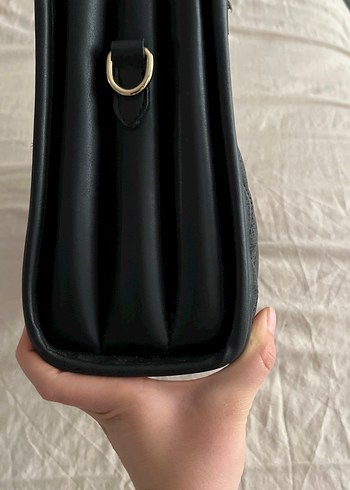 Siyah Deri Kapitone Kadın Çanta - Görsel 3
