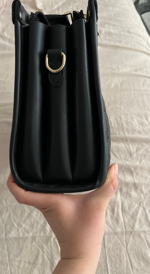Siyah Deri Kapitone Kadın Çanta - Görsel 3