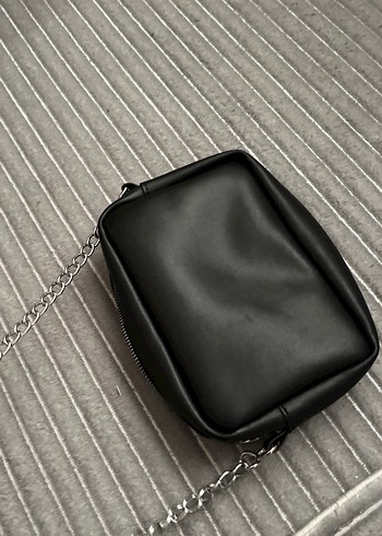 Siyah Deri Kadın Çapraz Çanta - Görsel 4