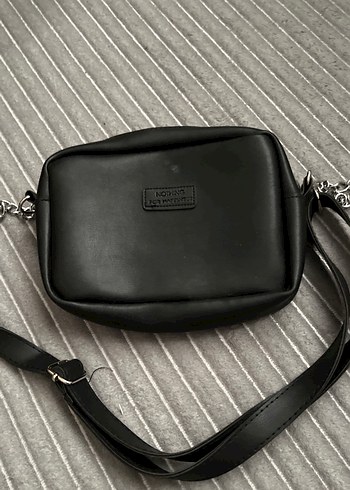 Siyah Deri Kadın Çapraz Çanta - Görsel 3