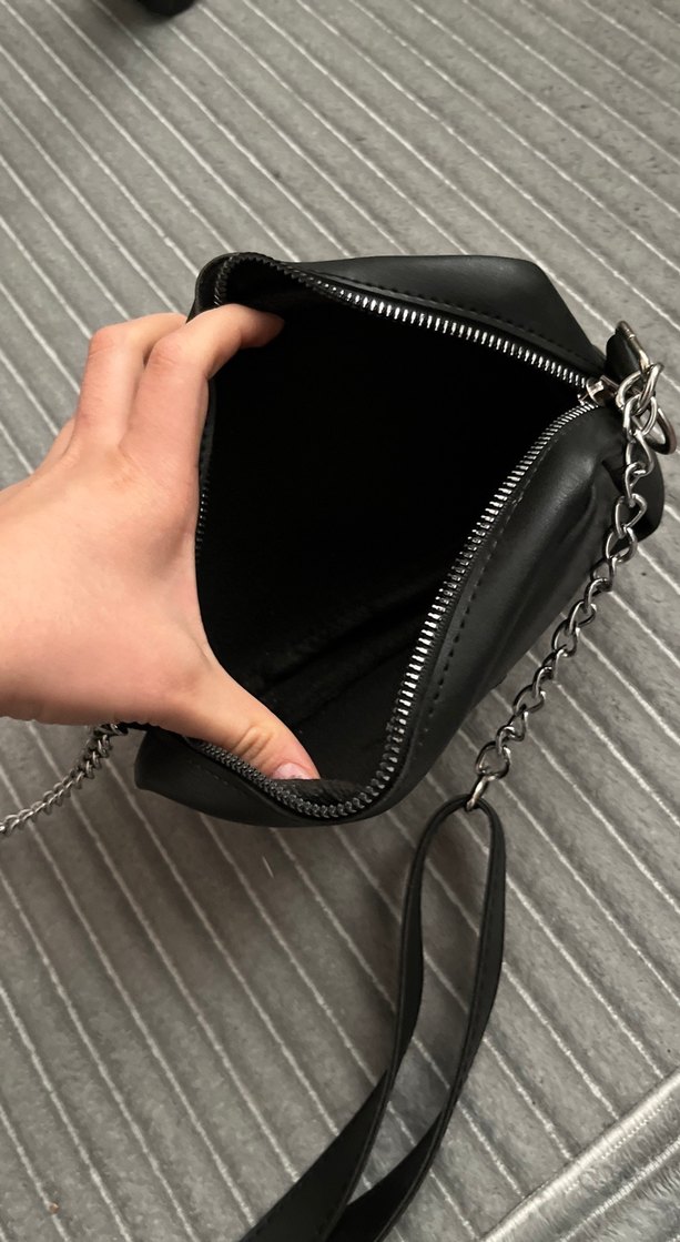 Siyah Deri Kadın Çapraz Çanta - Görsel 5
