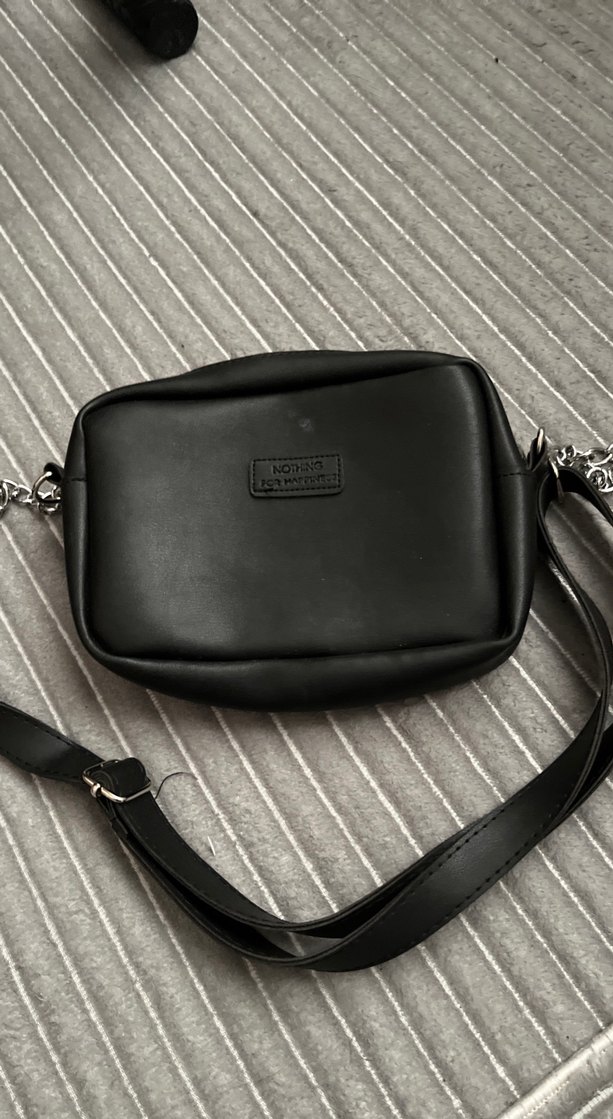 Siyah Deri Kadın Çapraz Çanta - Görsel 3