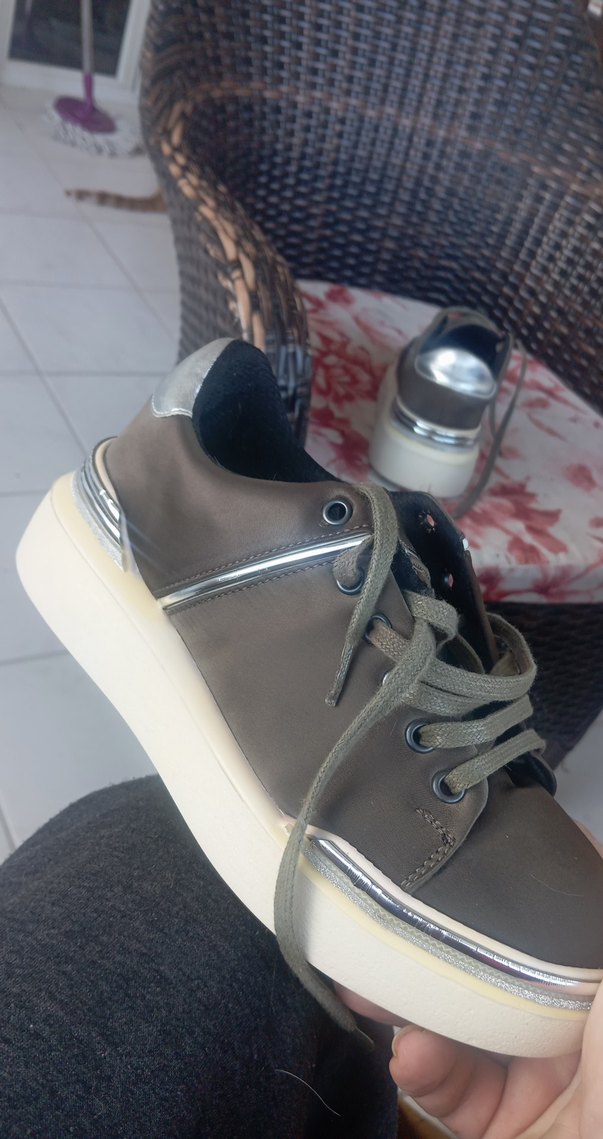 Elle kadın ayakkabı - Görsel 4