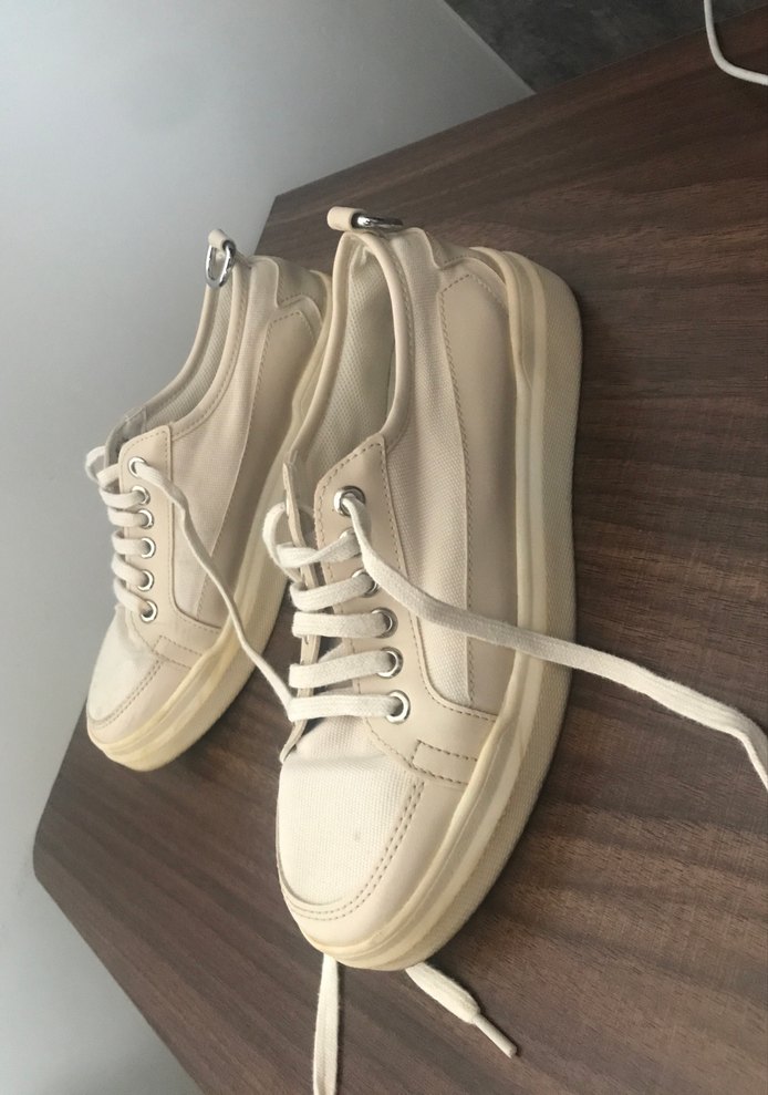 Beyaz Minimalist Platform Kadın Spor Ayakkabı - Görsel 2