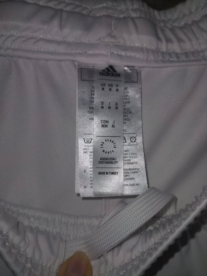 beşiktaş şortu hiç giyilmedi - Görsel 3