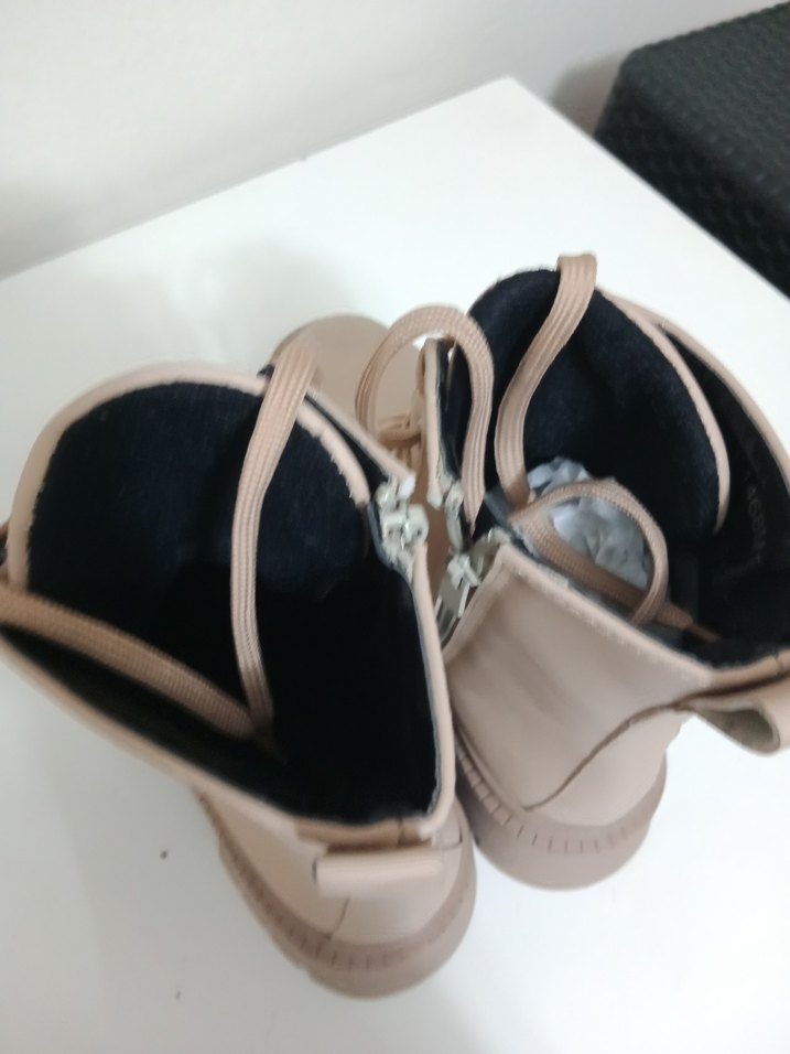 Bej Platform Topuklu Bağcıklı Deri Kadın Bot - Görsel 3