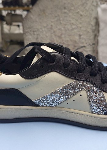 Nine West Kadın Beyaz Parlak Dolgu Topuklu Spor Ayakkabı - Görsel 2