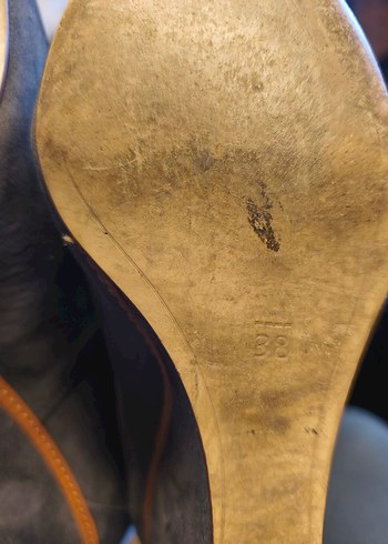 Bej Süet Dolgu Topuklu Kadın Bot - Görsel 6