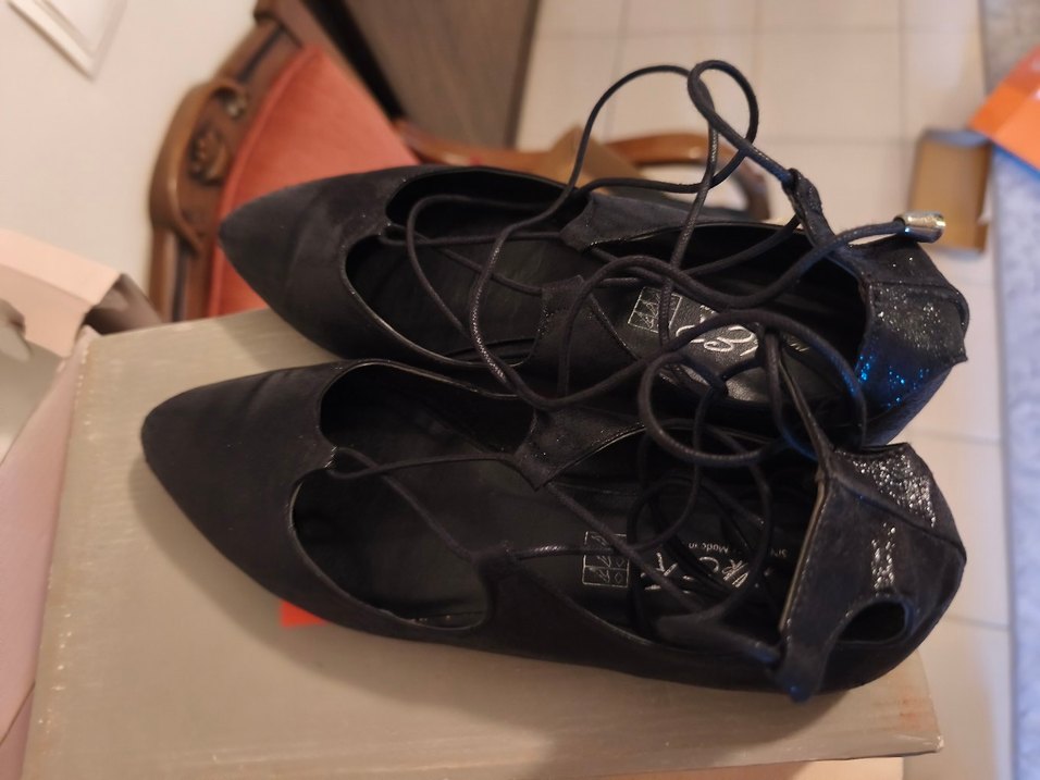 Siyah Bağcıklı Kadın Babet - Görsel 4