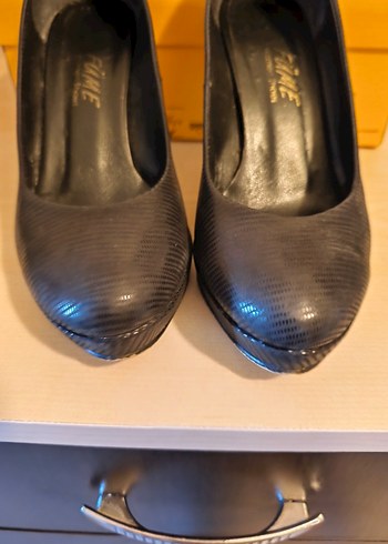 Siyah Yılan Desenli Stiletto Topuklu Kadın Ayakkabı - Görsel 5