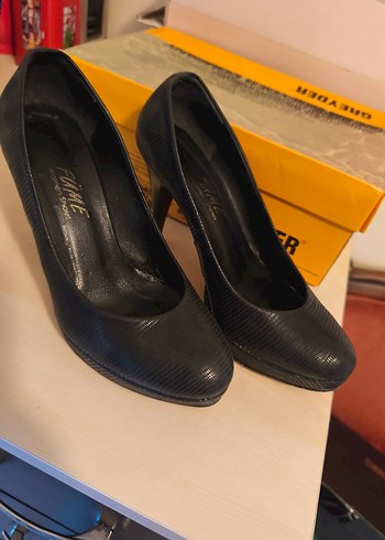 Siyah Yılan Desenli Stiletto Topuklu Kadın Ayakkabı - Görsel 4