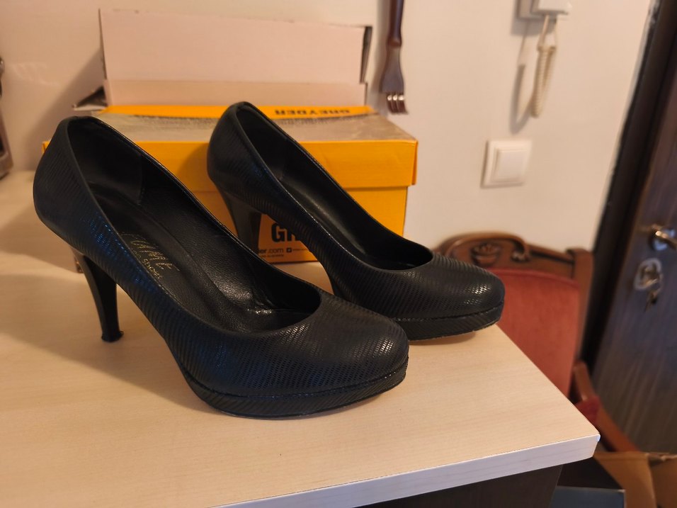 Siyah Yılan Desenli Stiletto Topuklu Kadın Ayakkabı - Görsel 3