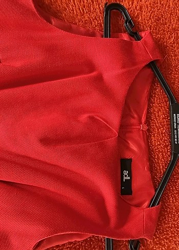 Kolsuz Kırmızı Mini Elbise - Görsel 6