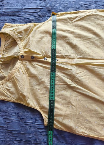 Sarı Düğmeli Bluz - Görsel 4