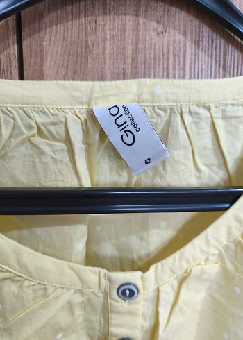 Sarı Düğmeli Bluz - Görsel 3