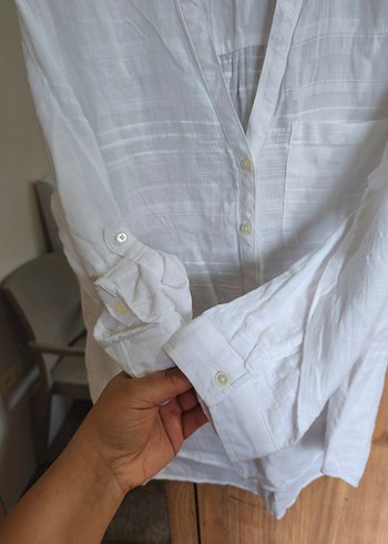 Düğmeli Beyaz Keten Kadın Gömlek - Görsel 4