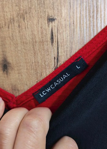 Kırmızı V Yaka Askılı Mini Kadın bluz - Görsel 3