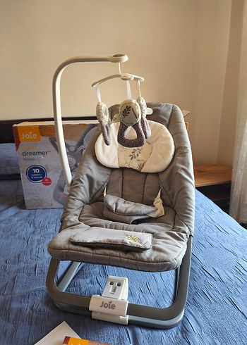 Joie Dreamer Bebek Ana Kucağı Gri - Görsel 2