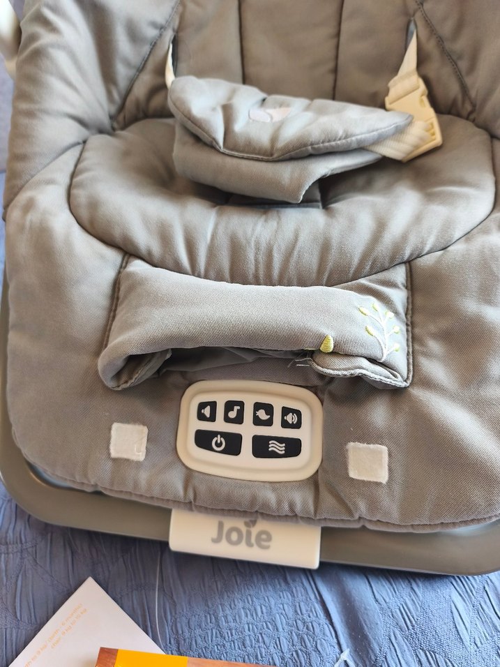 Joie Dreamer Bebek Ana Kucağı Gri - Görsel 4