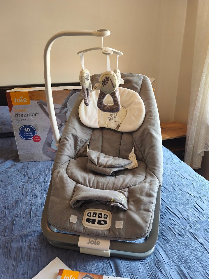 Joie Dreamer Bebek Ana Kucağı Gri - Görsel 3