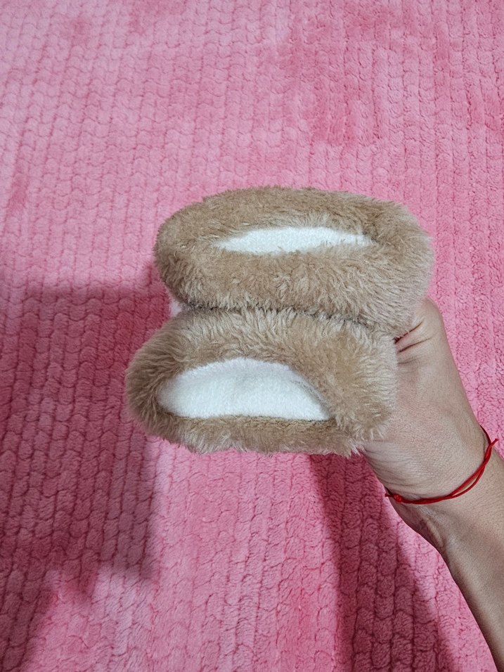 Kız-Erkek Çocuk Beyaz Kürklü Nakışlı Eldiven - Görsel 2