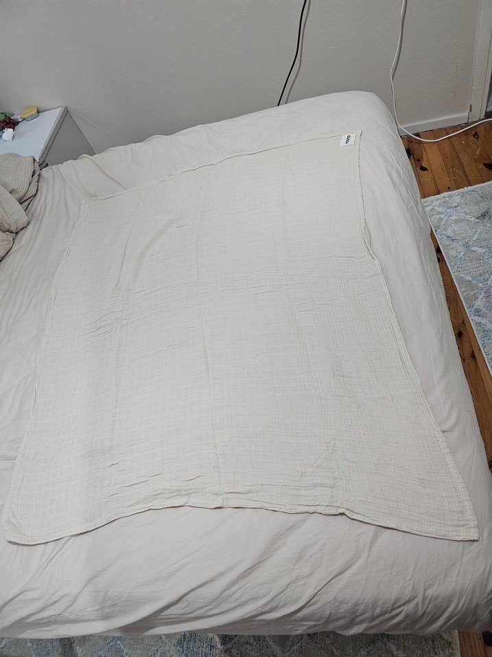 Mono Bej Bebek 100x100 Müslin Örtü - Görsel 2