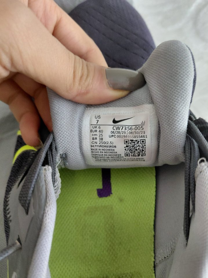 Spor Ayakkabı - Görsel 2