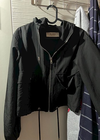 PULL AND BEAR YAĞMURLUK-RÜZGARLIK - Görsel 2