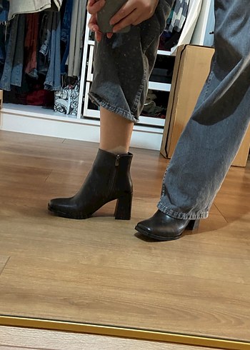 Acı Kahve Hiç Giyilmemiş Topuklu Bot - Görsel 2