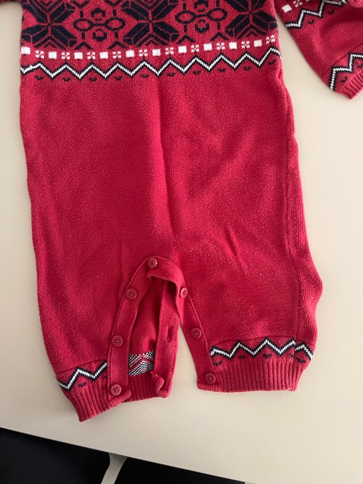 Kırmızı Desenli Erkek Bebek Triko Tulum - Görsel 2