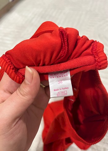 Kemer Detaylı Kırmızı Kadın Mayo - Görsel 2